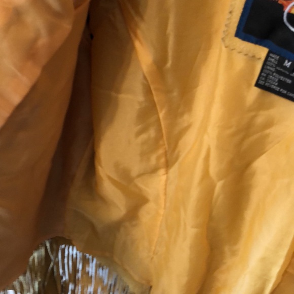 Leather Fitted Fringe Jacket…fully lined size Medium…Super Cute On! Western/Boho - Picture 3 of 5